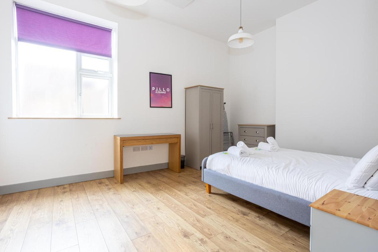 Pillo Rooms Serviced Apartments - Salford Manchester Exterior foto