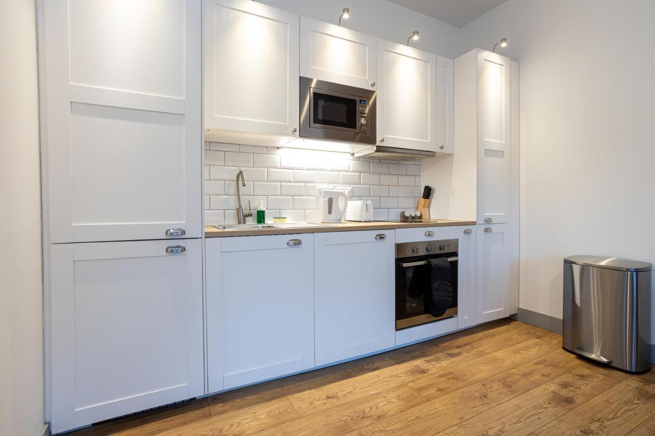 Pillo Rooms Serviced Apartments - Salford Manchester Exterior foto