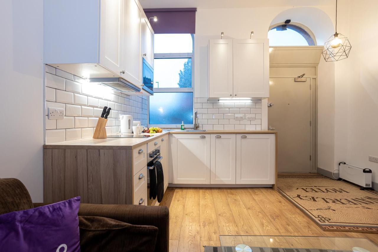 Pillo Rooms Serviced Apartments - Salford Manchester Exterior foto